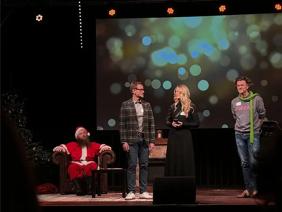 JobRad-Weihnachtsspende Sandra und Uli Prediger sowie Holger Tumat JobRad-Weihnachtsspende Sandra und Uli Prediger sowie Holger Tumat